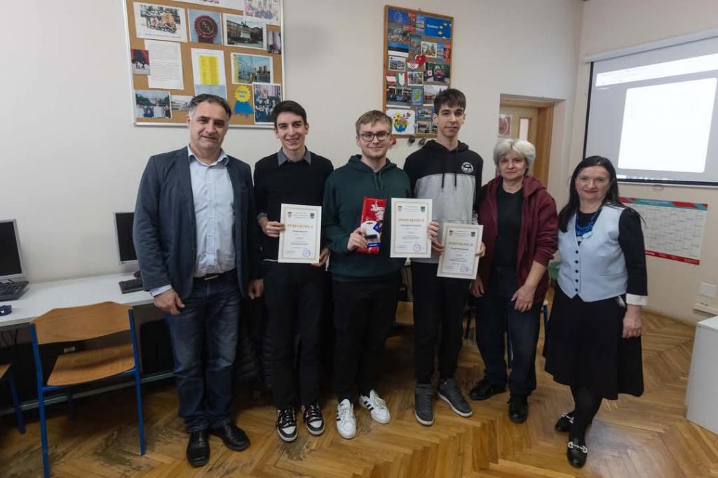 Ekipa u pratnji profesorice Sanje Grabusin